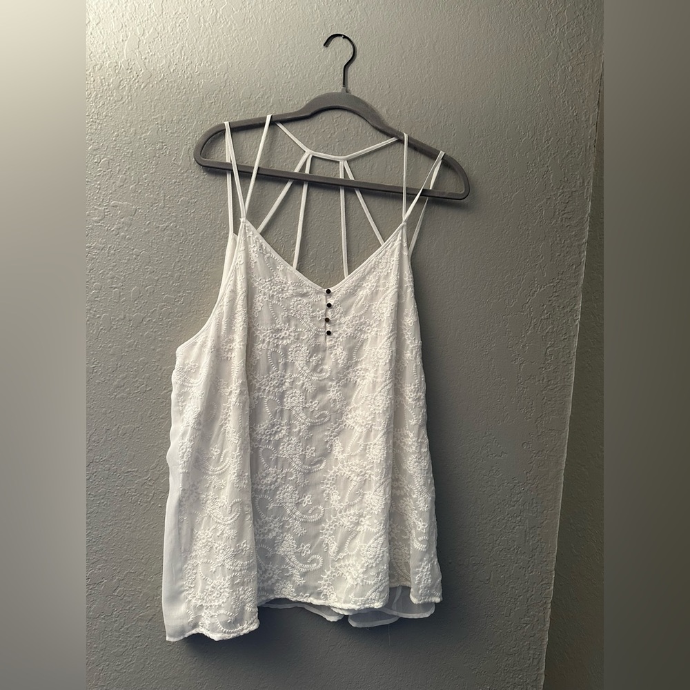 Maurices size 3 white tank top